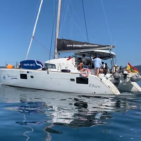 Botel Catamaran Orion Comarca de Vigo